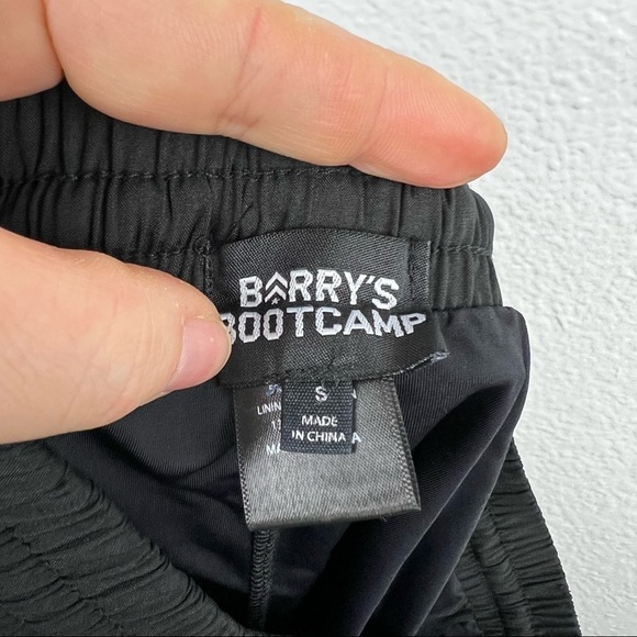 BARRY’S BOOTCAMP Athletic Shorts with Liner Shorts, Black, 6” Inseam, Size Small - Picture 7 of 9